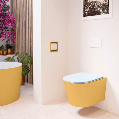 Mondiaz LAVIE hangtoilet – spoelrandloos – 36 x 53 cm – met softclose zitting – Ocher (geel), zitting Clay (lichtblauw/grijs)