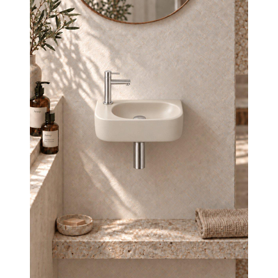 QeramiQ Fuente fonteinset – halfrond – 40x21.5x12 cm – keramiek beige – kraangat links – kraan geborsteld RVS