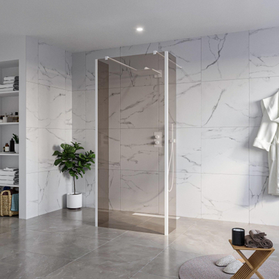 FugaFlow Eccelente Vetro Douche à l'italienne - 90x200cm - verre fumé - anticalcaire - verre de sécurité 8mm - 2 parois latérales 30cm - avec bras muraux et profilés d'angle - Blanc mat