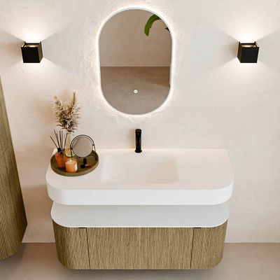 MONDIAZ THOR 120cm meuble de salle de bains arrondi gauche + droite couleur Dusk avec 1 tiroir et 2 portes. Vasque suspendue CLOUD Milieu 1 trou de robinet couleur Talc.