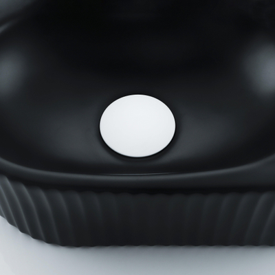 QeramiQ Fuente Ensemble de Lavabo - 40x21.5x12cm - droit - strié - demi-rond - 1 trou de robinet - céramique - ensemble de robinet blanc mat - bouchon de vidange - siphon réduit - noir mat