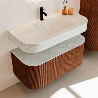 MONDIAZ THOR-DLUX 100cm meuble de salle de bains arrondi gauche + droite couleur Ruby avec 1 tiroir et 2 portes. Vasque suspendue CLOUD Milieu 1 trou de robinet couleur Opalo.