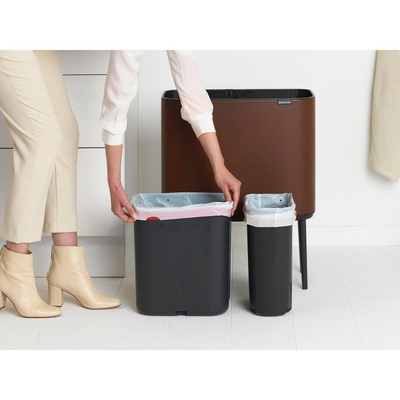 Brabantia Bo Touch Bin Afvalemmer - 11+23 liter - 2 kunststof binnenemmers - mineral cosy brown