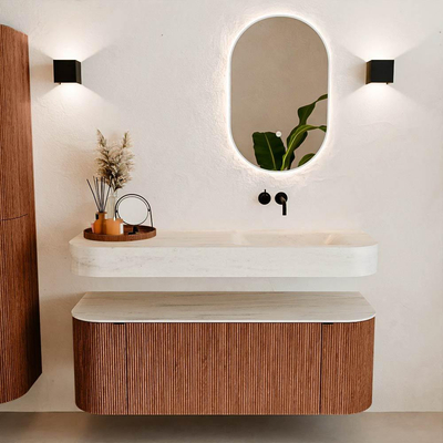 MONDIAZ THOR-DLUX 130cm badmeubel ronding links + rechts kleur Ruby met 1 lade en 2 deuren. Vrijhangende wastafel CLOUD Rechts zonder kraangat kleur Meli.