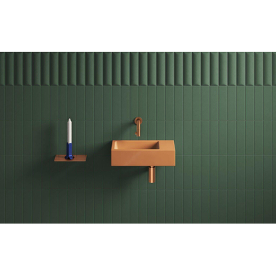 Clou Sjokker telefoon/douche planchet wandmodel brons gebo. PVD