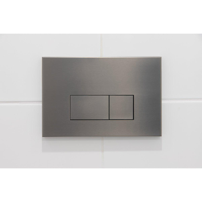 QeramiQ Dely Swirl Toiletset - 36.3x51.7cm - Geberit UP320 Burda inbouwreservoir - slim zitting - gunmetal bedieningsplaat - rechthoekige knoppen - wit glans