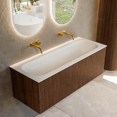 MONDIAZ KURVE 120cm badmeubel kleur Walnut met 1 lade. Wastafel BIG LARGE midden zonder kraangat Talc.