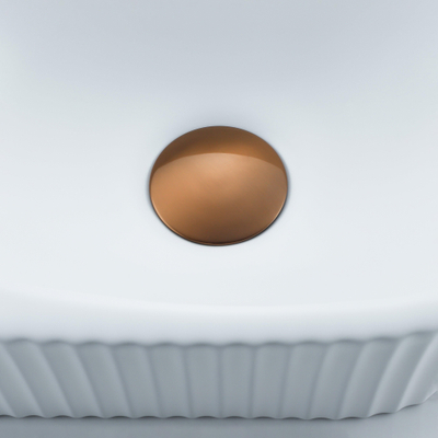 QeramiQ Fuente Ensemble de Lavabo - 40x21.5x12cm - gauche - strié - demi-rond - 1 trou de robinet - céramique - ensemble de robinet en cuivre brossé - bouchon de vidange - siphon abaissé - blanc mat