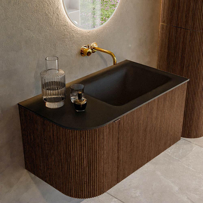 MONDIAZ KURVE 85cm badmeubel met module 25 L kleur Walnut met 1 lade en 1 deur. Wastafel CLOUD rechts zonder kraangat Urban.