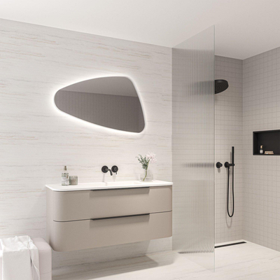 INK SP23 miroir – forme organique – 100 x 60 cm – LED indirecte – version droite – Blanc mat