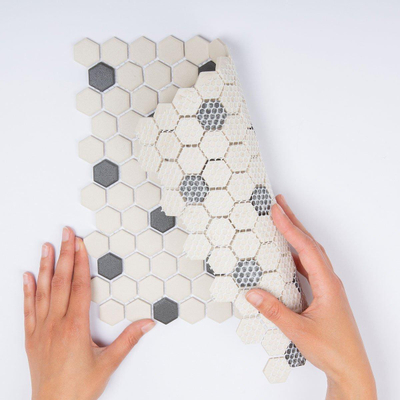 La Mosaic Factory London carreau mosaïque - 26x30cm - carrelage mural et de sol - Hexagone/Hexagone - Porcelaine Blanc + Noir Mat