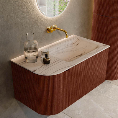 MONDIAZ KURVE-DLUX Meuble de salle de bains 85cm arrondi à gauche couleur Ruby avec 1 tiroir et 1 porte. Lavabo CLOUD à droite sans trou de robinet Nata.