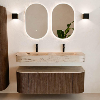 MONDIAZ THOR-DLUX 130cm badmeubel ronding links + rechts kleur Walnut met 1 lade en 2 deuren. Vrijhangende wastafel CLOUD Dubbel 2 kraangaten kleur Arena.