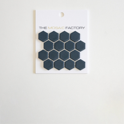 ÉCHANTILLON The Mosaic Factory Hexagon carreau mosaïque - 12,5x15 - carreau mural et de sol - Hexagone - Porcelaine Navy Blue Mat