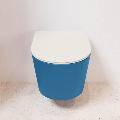 Mondiaz LAVIE hangtoilet – spoelrandloos – 36 x 53 cm – met softclose zitting – Jeans (blauw), zitting Linen (offwhite)