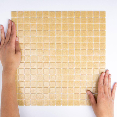 The Mosaic Factory Amsterdam mozaïektegel - 32.2x32.2cm - wand en vloertegel - Vierkant - Glas Ultra Light Brown Mat