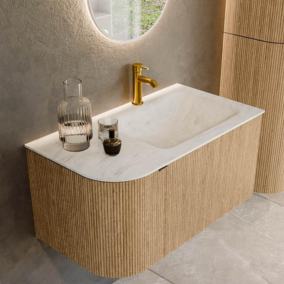 MONDIAZ KURVE-DLUX meuble de salle de bains 85 cm avec module 25 L couleur Oak avec 1 tiroir et 1 porte. Lavabo CLOUD à droite 1 trou de robinet couleur Opalo.