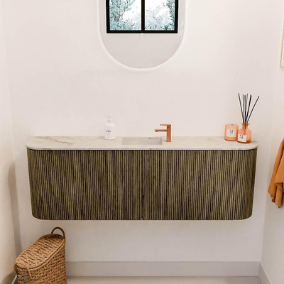 Mondiaz JOYA-DLUX 123.2cm toiletmeubel - ronding links en rechts kleur Dusk - Wastafel FAYE positie Midden 1 kraangat kleur Frappe.