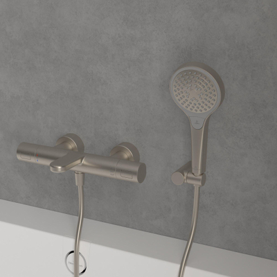 Villeroy & Boch Verve Showers Douchette à main avec trois types de jets d'eau Ronde - Nickel brossé mat (inox)