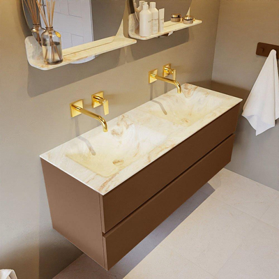 Mondiaz VICA-DLUX ensemble de meuble de salle de bain - 130cm - meuble sous-vasque reposant - 2 tiroirs - lavabo encastré cloud double - sans trous de robinet - miroir modèle spot - version XL 60cm de haut - frappe