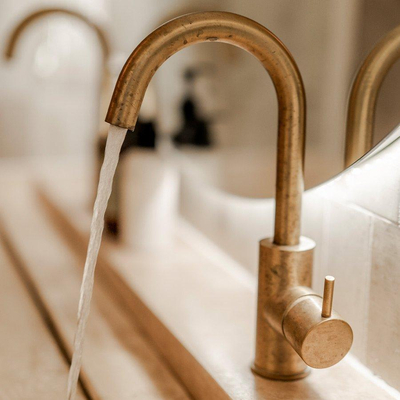 Hotbath Cobber mitigeur de lavabo 27,8 cm avec bec orientable sans vidage laiton brossé