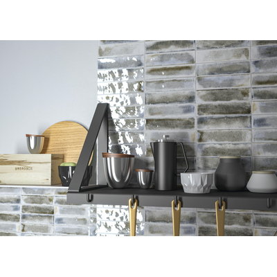 Terravito Giavelo wand- en vloertegel - 6x24.6cm - 8.4mm - Rechthoek - Overig - glans grijs - Grey