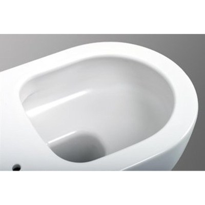 Plieger kansas WC suspendu avec chasse d'eau profonde 36x54,5cm comprenant un siège de toilette mince à fermeture souple et un dispositif de levage, blanc brillant.