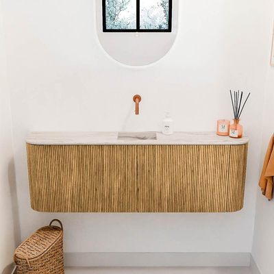 Mondiaz JOYA-DLUX 123.2cm toiletmeubel - ronding links en rechts kleur Oak - Wastafel FAYE positie Midden Zonder kraangat kleur Nata.