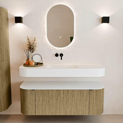 MONDIAZ THOR 130cm meuble de salle de bains arrondi gauche + droite couleur Dusk avec 1 tiroir et 2 portes. Vasque suspendue CLOUD Milieu sans trou de robinet couleur Talc.