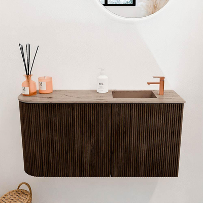 Mondiaz JOYA-DLUX 81.6cm toiletmeubel - ronding links kleur Walnut - Wastafel FAYE positie Rechts 1 kraangat kleur Arena.