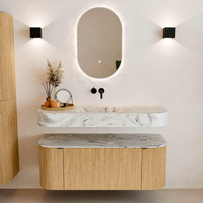 MONDIAZ THOR-DLUX 120cm badmeubel ronding links + rechts kleur Oak met 1 lade en 2 deuren. Vrijhangende wastafel CLOUD Midden zonder kraangat kleur Glace.