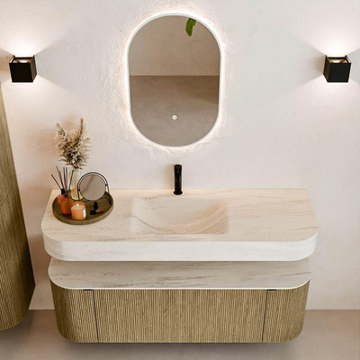 MONDIAZ THOR-DLUX 140cm meuble de salle de bains arrondi gauche + droite couleur Dusk avec 1 tiroir et 2 portes. Vasque suspendue CLOUD Milieu 1 trou de robinet couleur Meli.