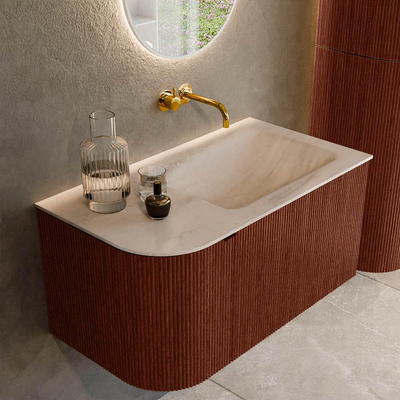MONDIAZ KURVE-DLUX 85cm badmeubel ronding Links kleur Ruby met 1 lade en 1 deur. Wastafel CLOUD Rechts zonder kraangat Meli.