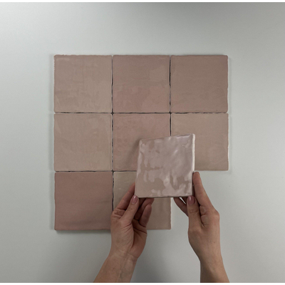 By Goof Moos Pink brillant forme moulée 13x13