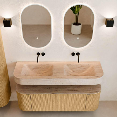 MONDIAZ THOR-DLUX 140cm badmeubel ronding links + rechts kleur Oak met 1 lade en 2 deuren. Vrijhangende wastafel CLOUD Dubbel zonder kraangat kleur Saba.
