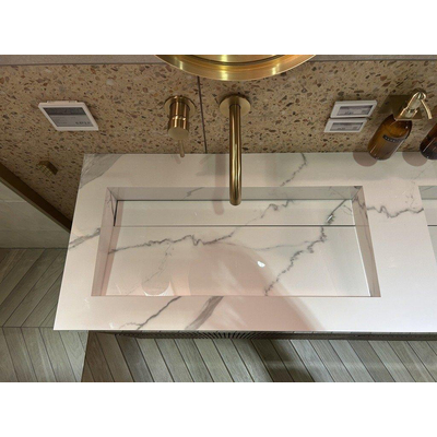 INK Pitch wastafel 160x45x9cm 2 wasbakken 0 kraangaten drain keramiek Statuario glans Wastafelonderkast 80x45x65cm (2X) 2 lades push to open verticaal gefreesd Eiken Chocolate SHOWROOMMODEL
