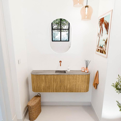 Mondiaz JOYA-DLUX 123.2cm toiletmeubel - ronding links en rechts kleur Oak - Wastafel FAYE positie Midden Zonder kraangat kleur Oza.