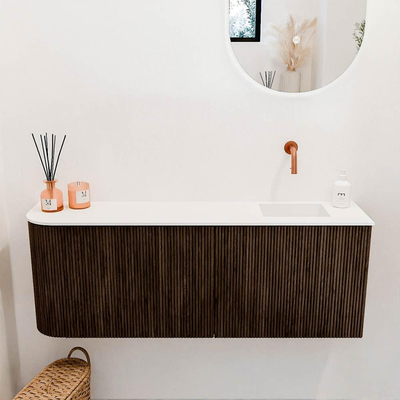 Mondiaz JOYA 111.6cm toiletmeubel - ronding links kleur Walnut - Wastafel FAYE positie Rechts Zonder kraangat kleur Talc.