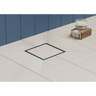 Easy Drain Aqua Quattro Tegel vloerput met ABS afwerkdeel/RVS betegelbaar rooster en zijuitloop15x15cm inbouwdiepte 117 155mm waterslot 50mm