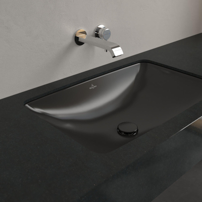 Villeroy & Boch Loop & Friends onderbouwwastafel - 61.5x38cm - zonder kraangat - met overloop CeramicPlus - Pure Black (zwart)