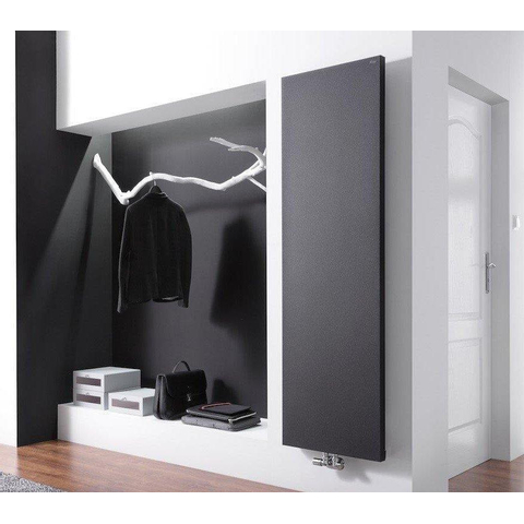 H&R Badmeubelen Lupo Designradiator 61x121cm met middenaansluiting 643Watt Mat Zwart OUTLETSTORE STORE27212