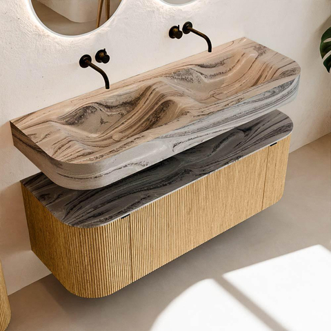 MONDIAZ THOR-DLUX 130cm badmeubel ronding links + rechts kleur Oak met 1 lade en 2 deuren. Vrijhangende wastafel CLOUD Dubbel zonder kraangat kleur Sombra. SW1464107