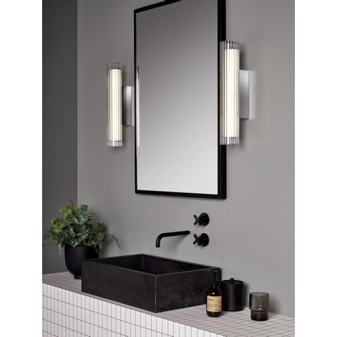Astro io 420 LED wandlamp 3000K chroom SW927627