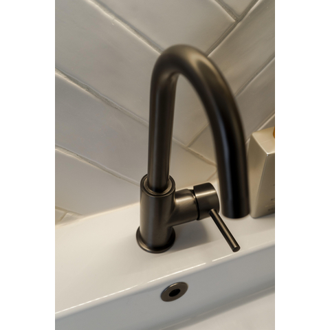 Fortifura Calvi wastafelkraan - hoog - draaibare - uitloop - PVD - geborsteld gunmetal (antraciet) SW809350