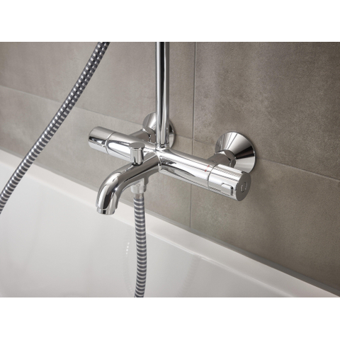 Hansgrohe Vernis Blend Showerpipe - 200 - 1jet - met bad - thermostaat - hoogglans chroom SW651723