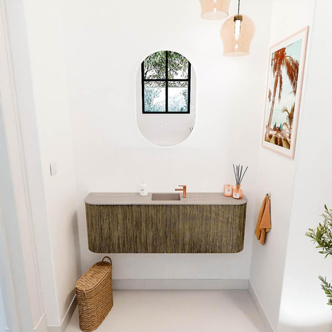 Mondiaz JOYA-DLUX 123.2cm toiletmeubel - ronding links en rechts kleur Dusk - Wastafel FAYE positie Midden 1 kraangat kleur Saba. SW1426111