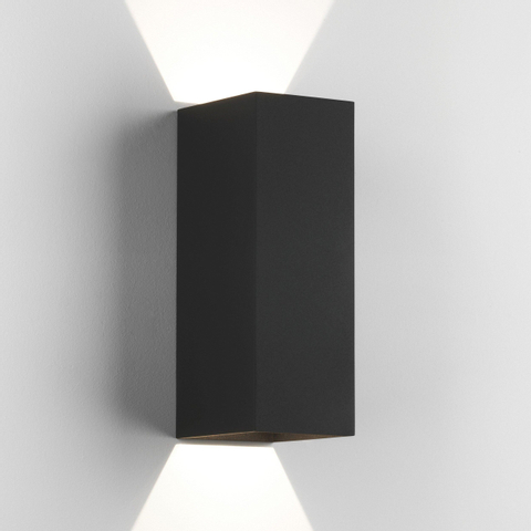 Astro Oslo 255 Applique murale LED 25.5x9x11cm IP65 éclairage intégré noir SW378127