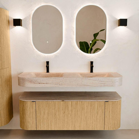 MONDIAZ THOR-DLUX 140cm badmeubel ronding links + rechts kleur Oak met 1 lade en 2 deuren. Vrijhangende wastafel CLOUD Dubbel 2 kraangaten kleur Saba. SW1464305