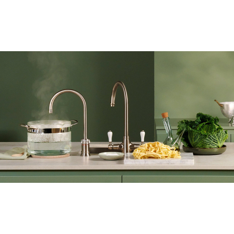 Quooker Classic Nordic Round kokendwaterkraan - draaibare uitloop - Combi+ reservoir - Warm / kokend water - RVS SW299681