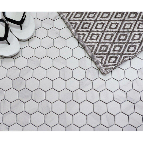 The Mosaic Factory Barcelona carrelage mosaïque - 28.2x32.1cm - carrelage mural et de sol - Hexagone/Hexagone - Porcelaine Carrara White Mat SW157758